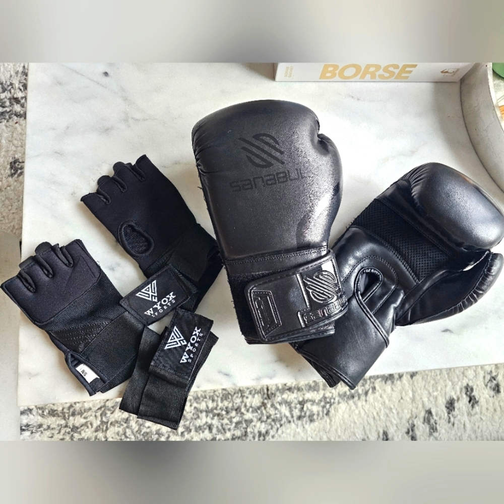 Black Boxing Gloves and Hand Wraps Set
